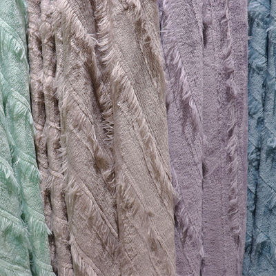 Good price بطانية شتوية ذات طراز دافئ و سريعة التجفيف بطانية بوليستر ذات طراز مينكي الانترنت