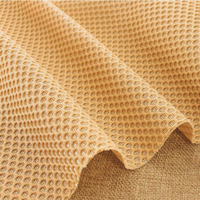 100% بوليستر 3D المسافة الشبكة 390 - 460GSM الرطوبة الممتصة الخيوط الشبكة 2