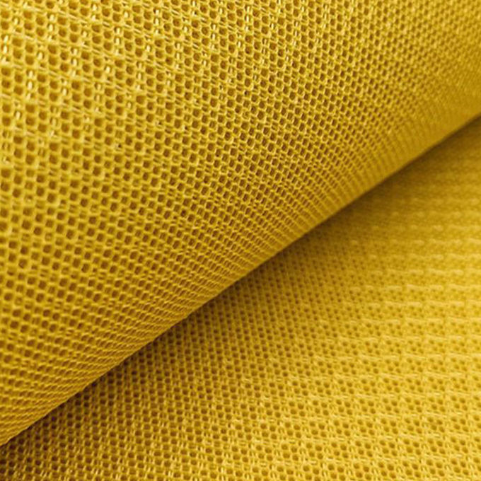 الشبكة الهوائية 320gsm الشبكة 3D المسافة الشبكة البوليستر المعاد تدويرها الشبكة للحذاء 3